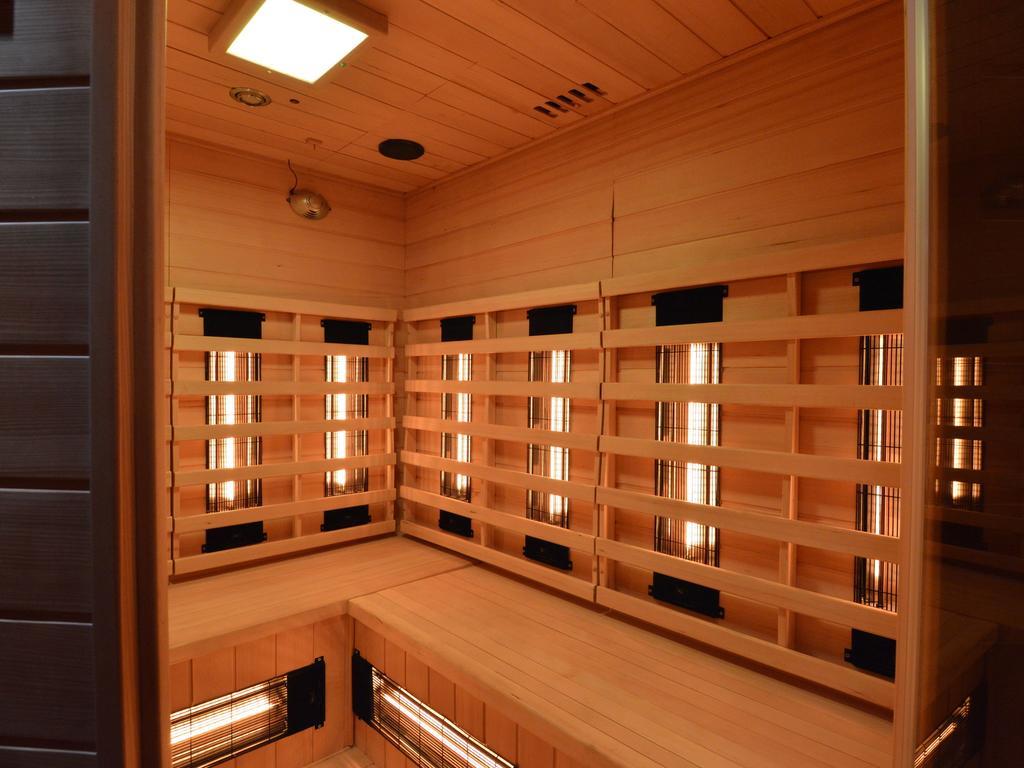 Cozy Holiday Home In Odeigne With Sauna 外观 照片