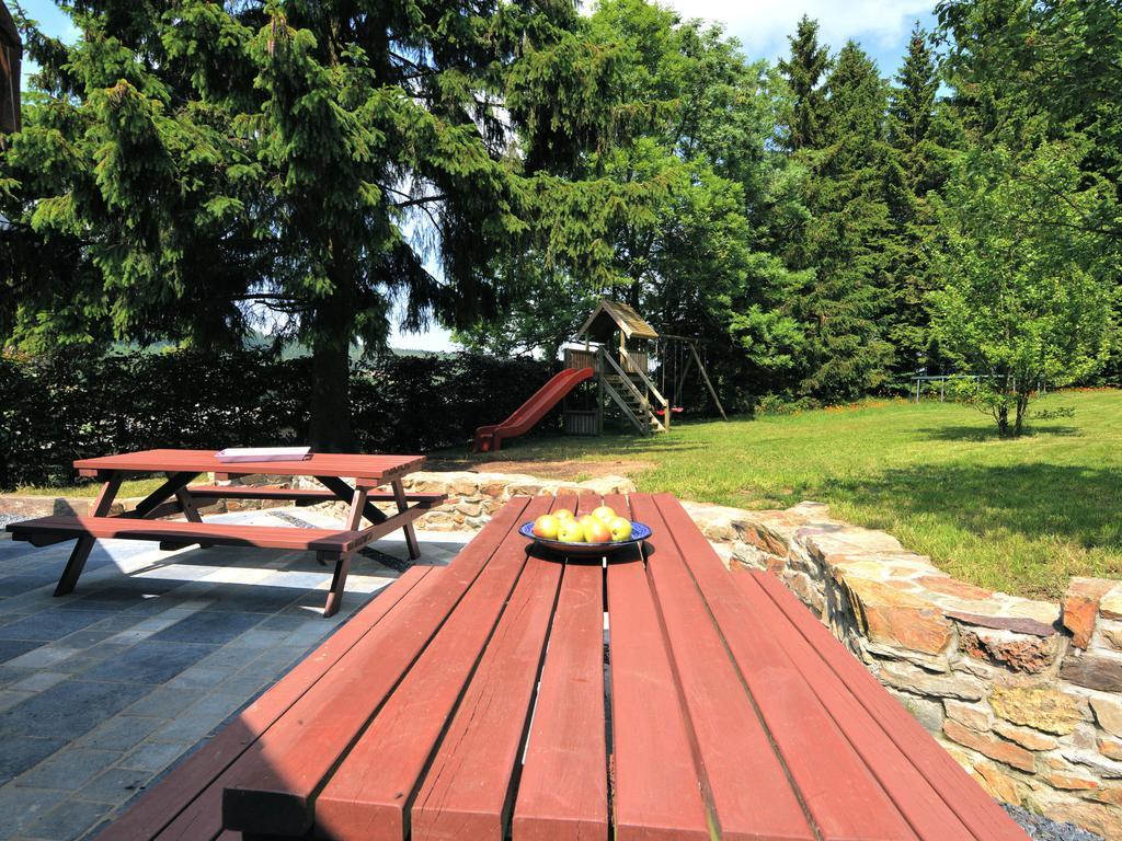 Cozy Holiday Home In Odeigne With Sauna 外观 照片
