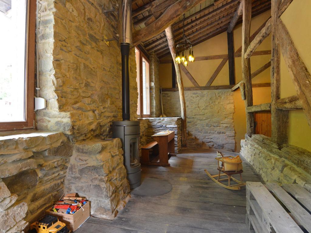 Cozy Holiday Home In Odeigne With Sauna 外观 照片