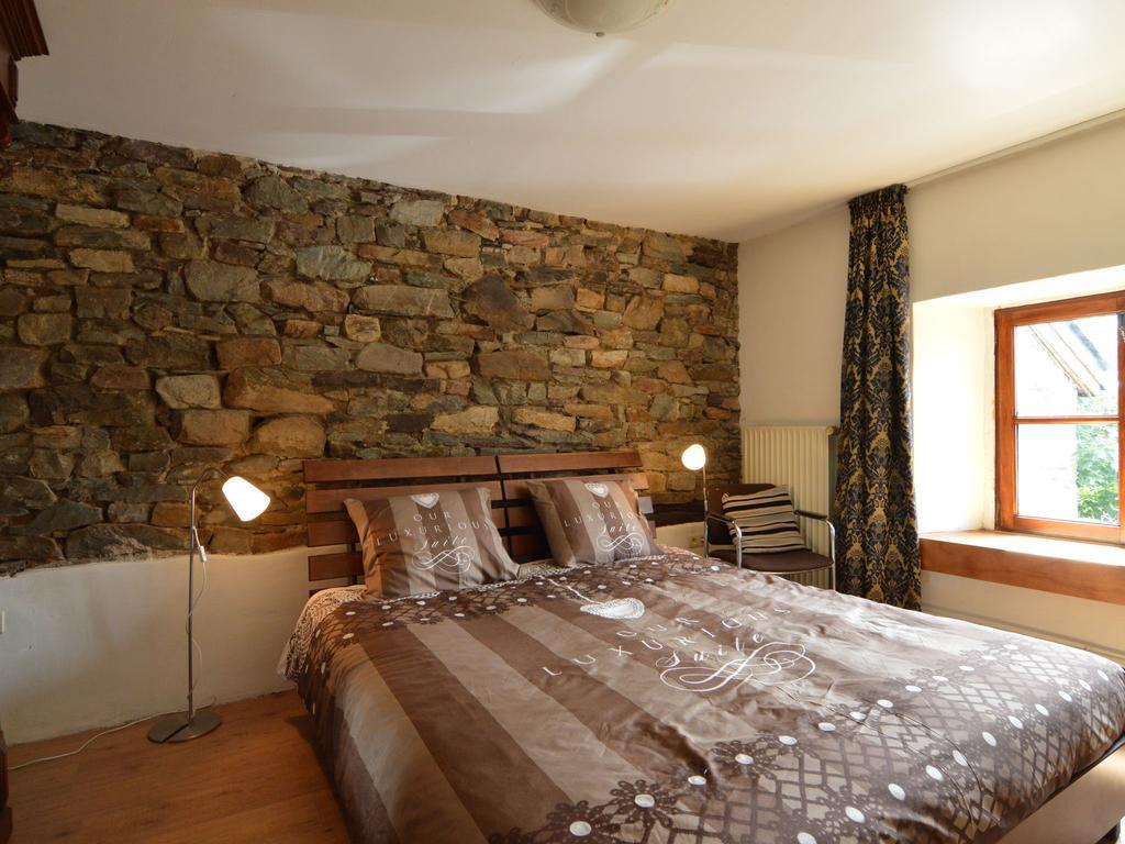 Cozy Holiday Home In Odeigne With Sauna 外观 照片