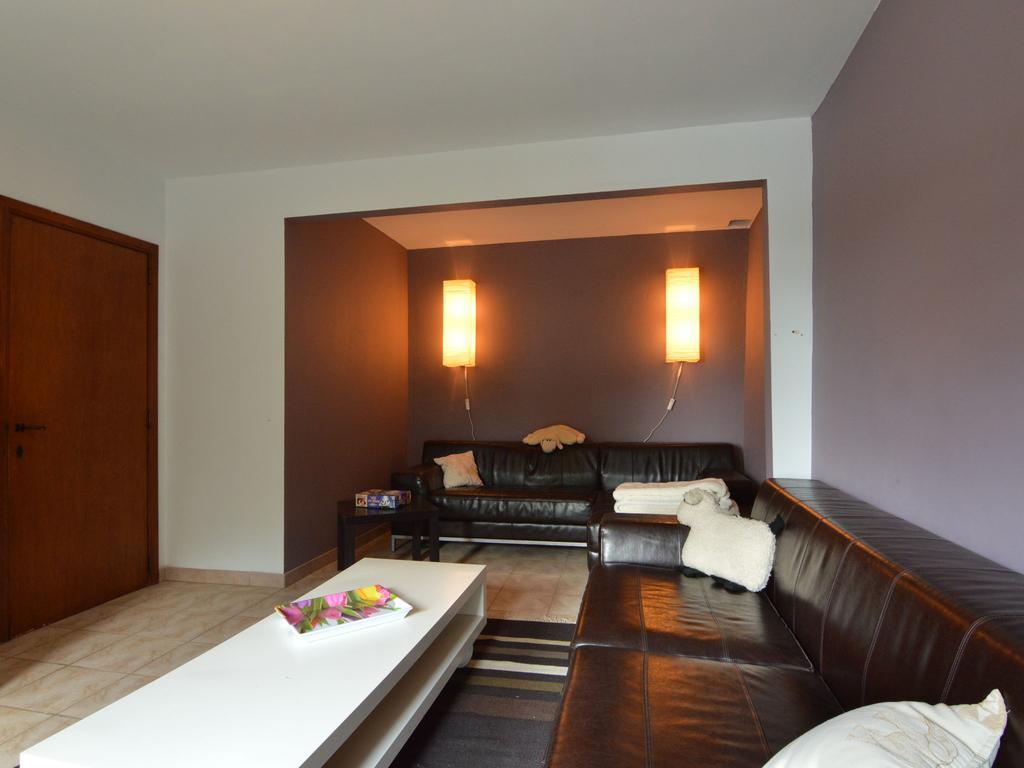 Cozy Holiday Home In Odeigne With Sauna 外观 照片